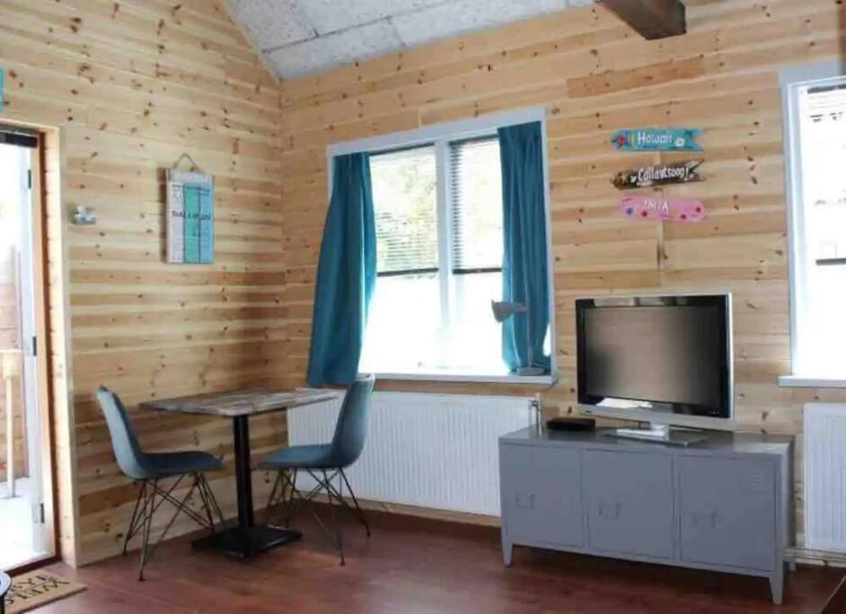 Knus Vakantiehuis 100M Van Het Strand คัลลันท์สโอก ภายนอก รูปภาพ
